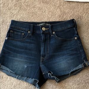 Express high waisted jean shorts size 0